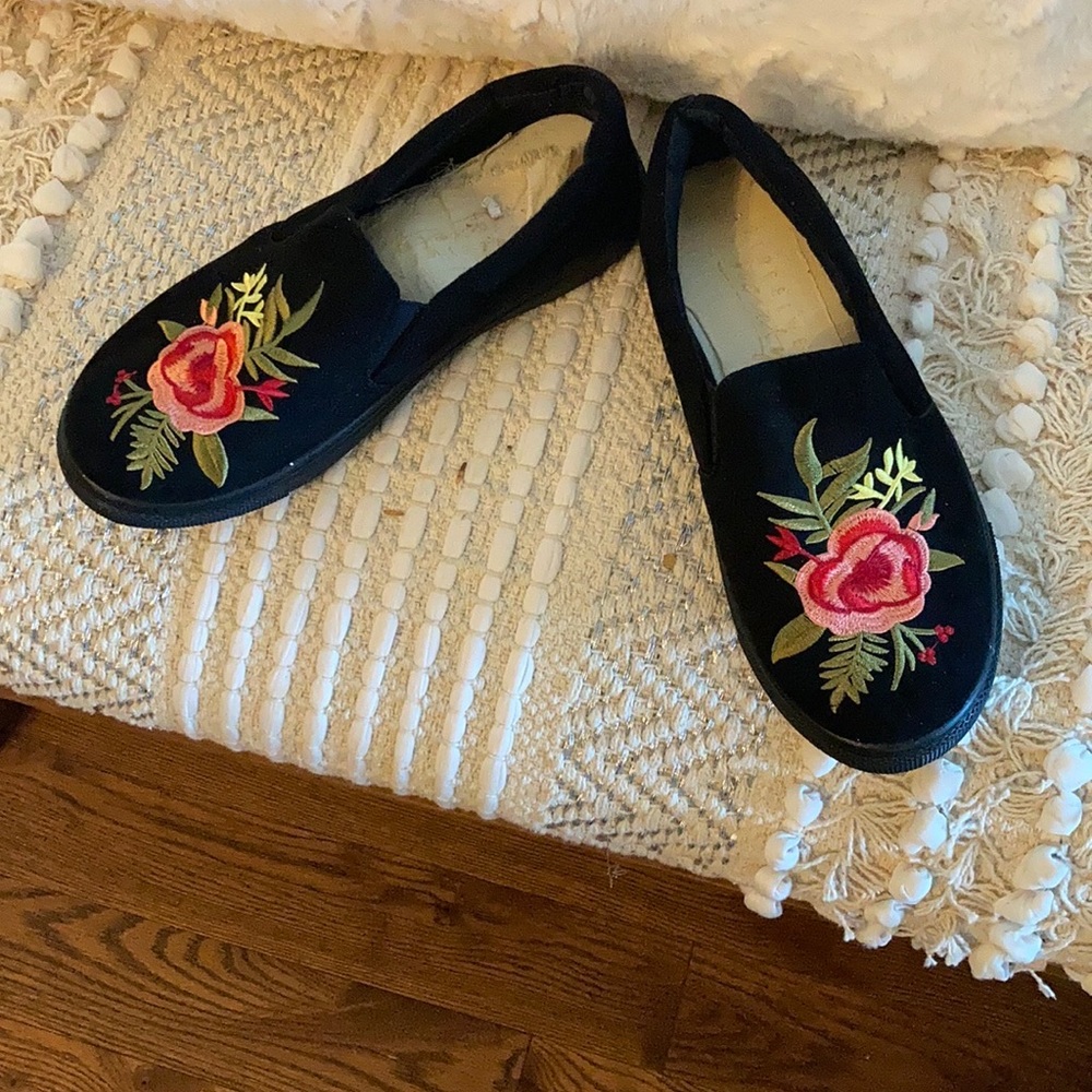 Streetwear Society loafer rubber shoes needlepoint